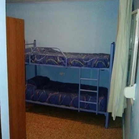Residencia Backpackers Auberge de jeunesse *