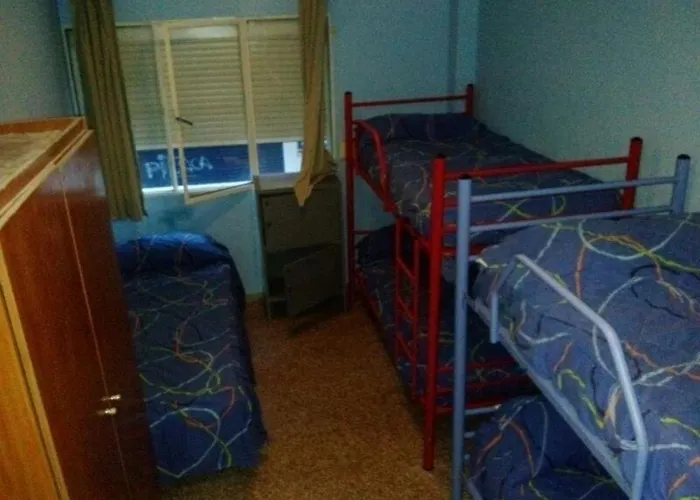 Residencia Backpackers Hostel