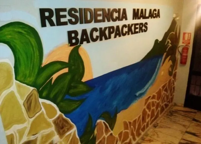Residencia Backpackers Hostel